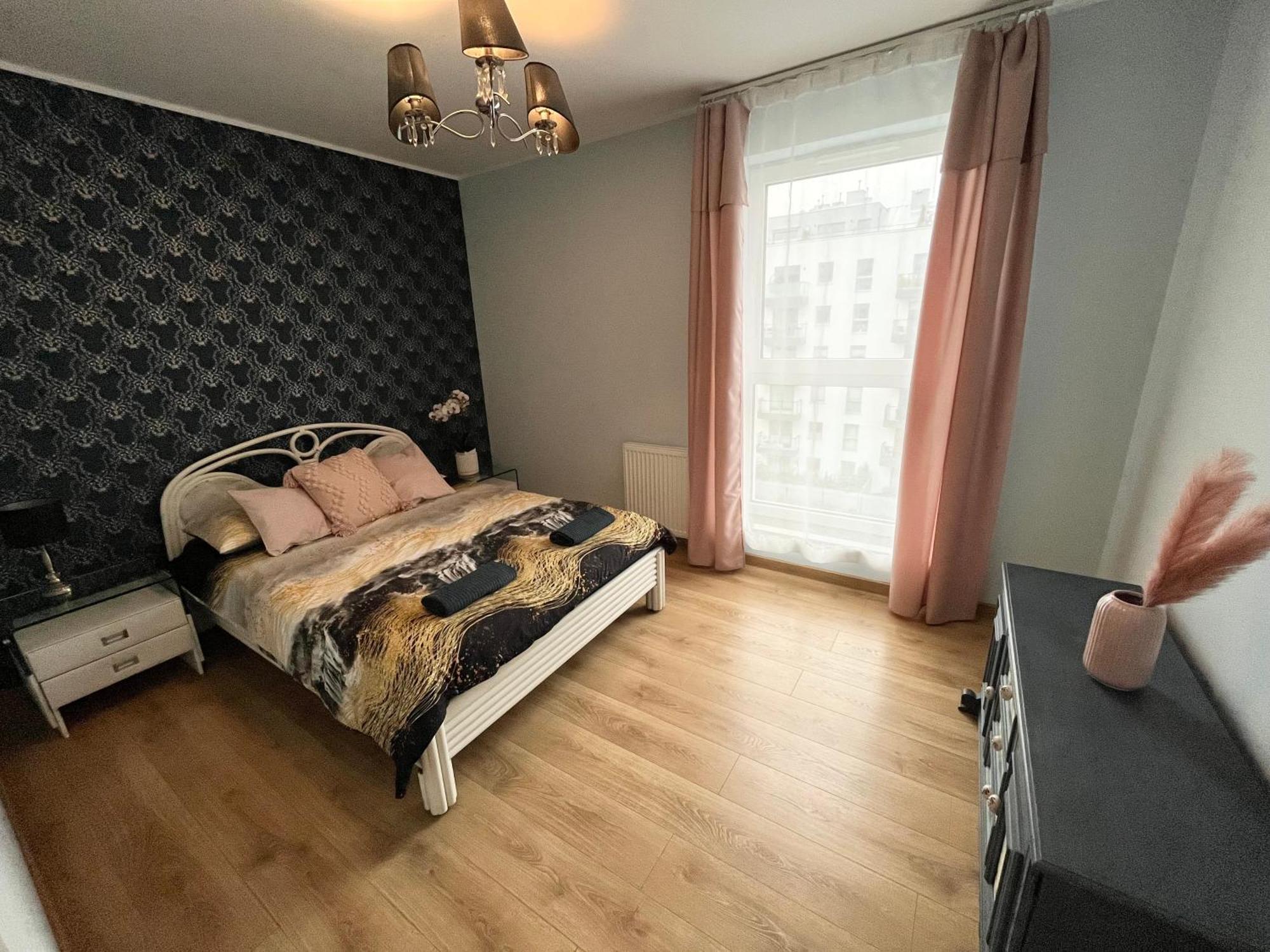 Oldtown Retro Apartment By Marina With Balcony For 6 People グダニスク エクステリア 写真
