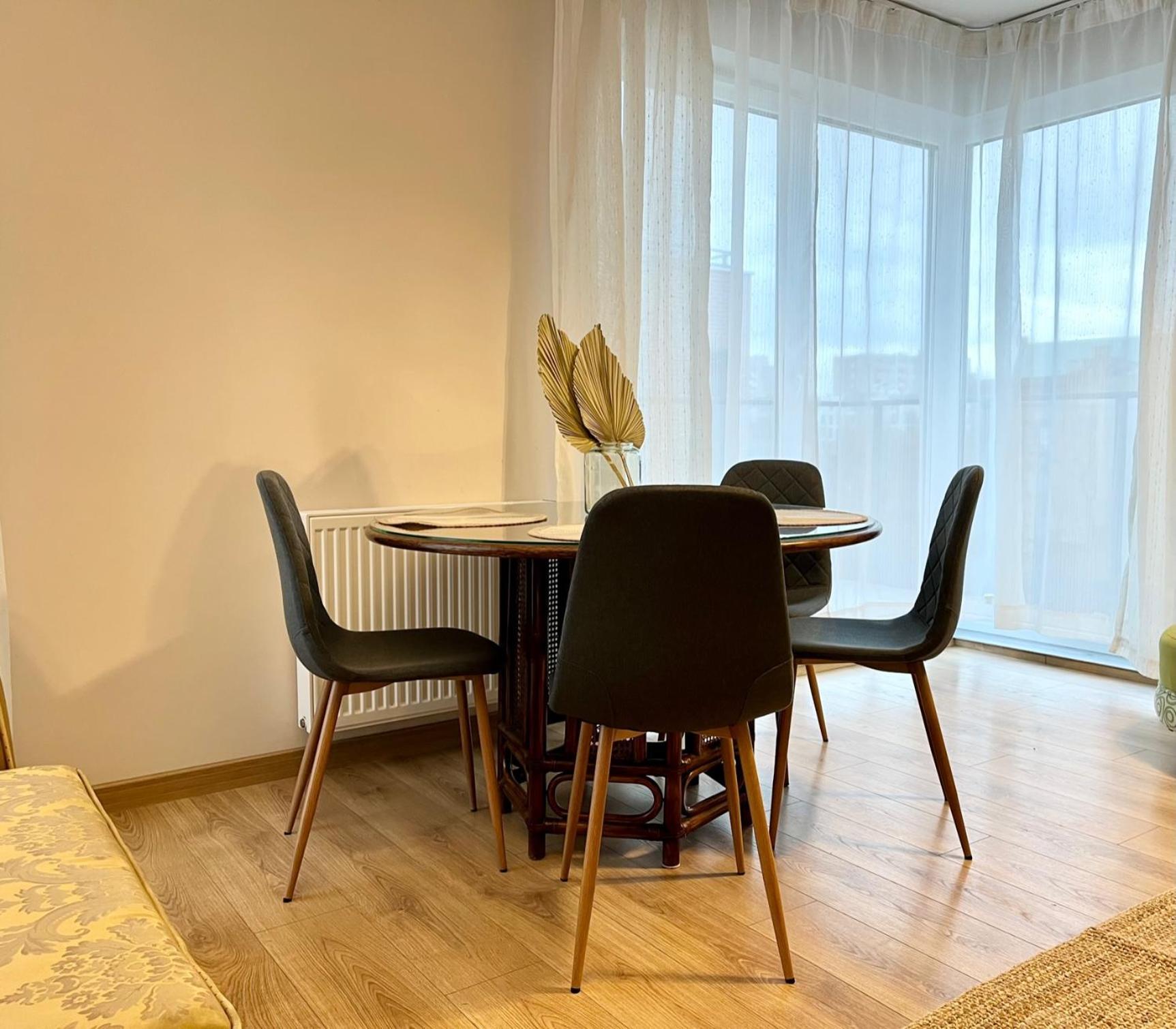 Oldtown Retro Apartment By Marina With Balcony For 6 People グダニスク エクステリア 写真